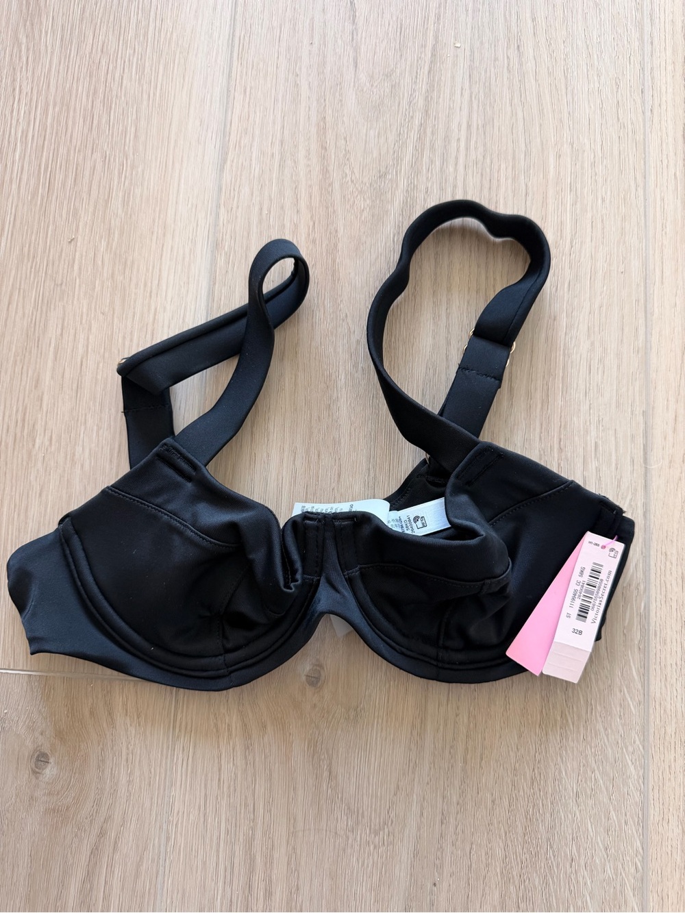 Victoria’s Secret Essential Wicked Bikini Top - 32B - Black